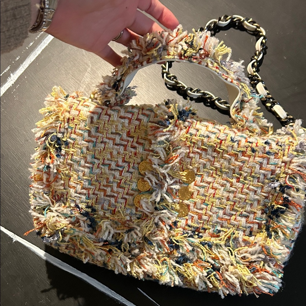 Chic Multicolor Tweed Handbag - Picture 4 of 6